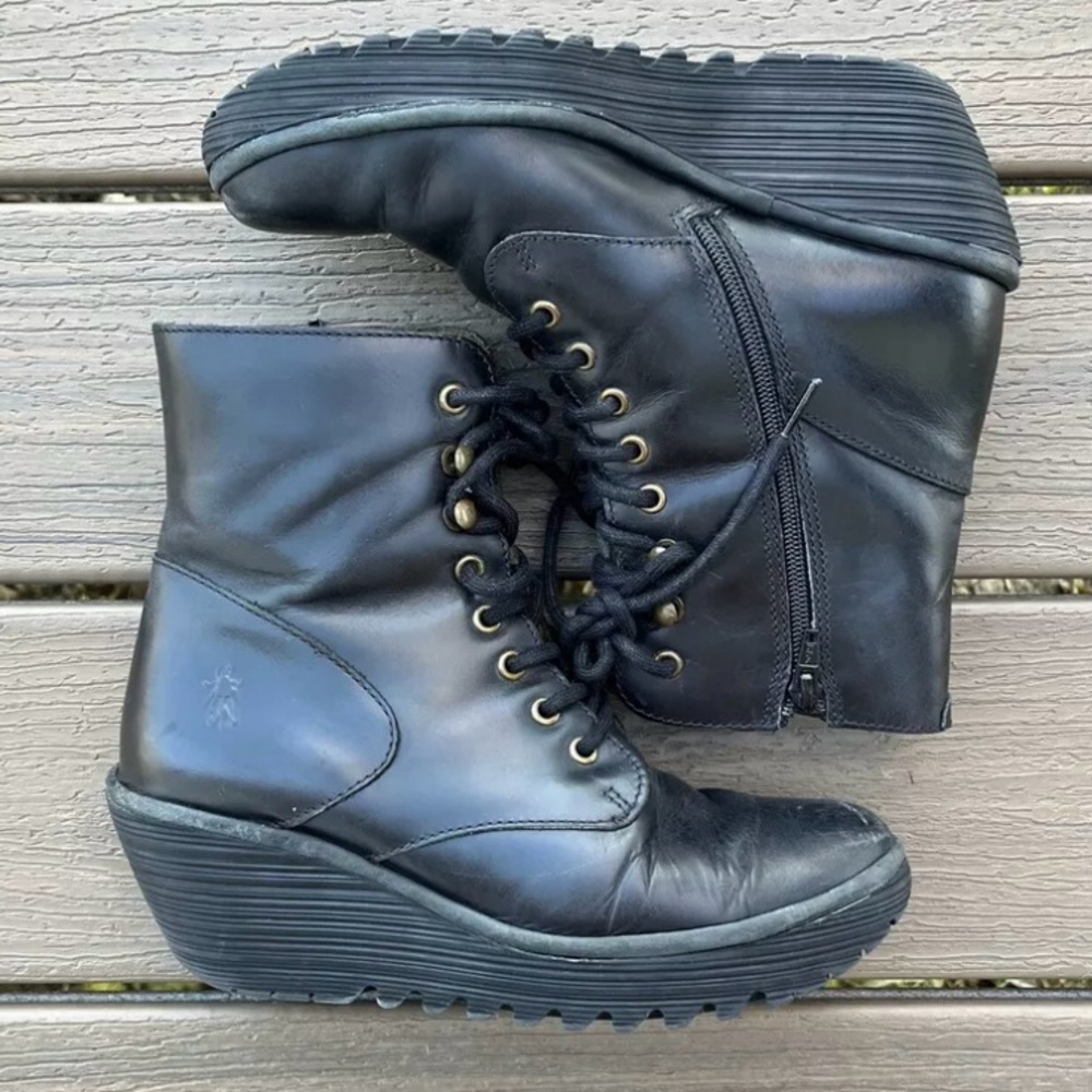 EU 40 Fly London Black Boots US Size 9